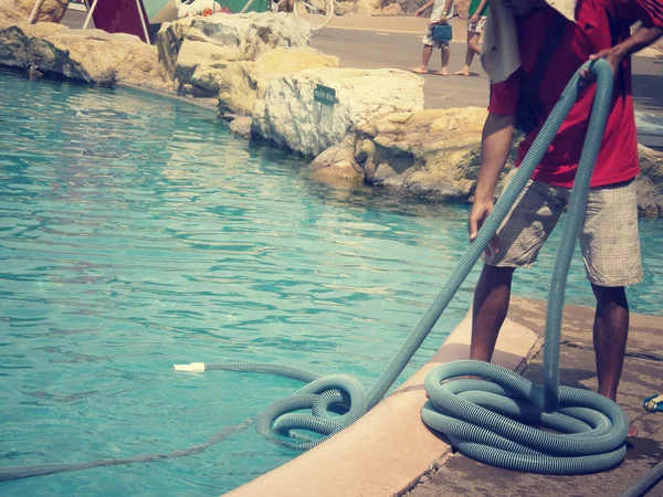 Nettoyage piscine — Photo