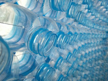 plastik şişeler arka plan 