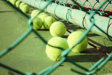Tenis topu 