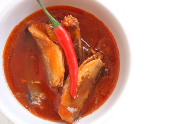 domates soslu balık