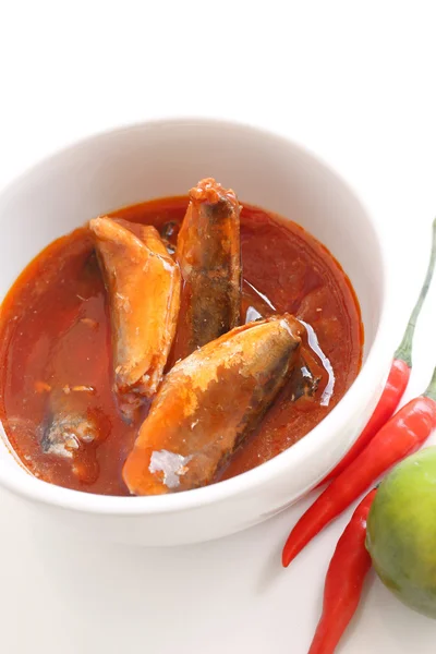 Peixe em molho de tomate — Fotografia de Stock