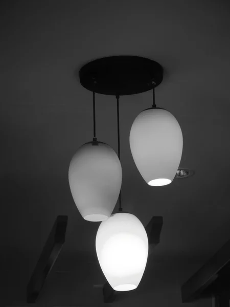 Lampe dans la maison — Photo