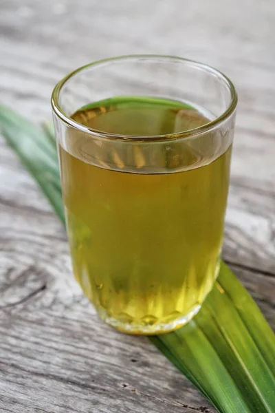 Herbata Chryzantemy Brązowym Tle Drewna — Zdjęcie stockowe