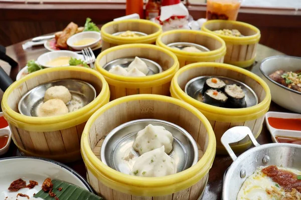 Dim Sum Restaurante Comida Chinesa — Fotografia de Stock