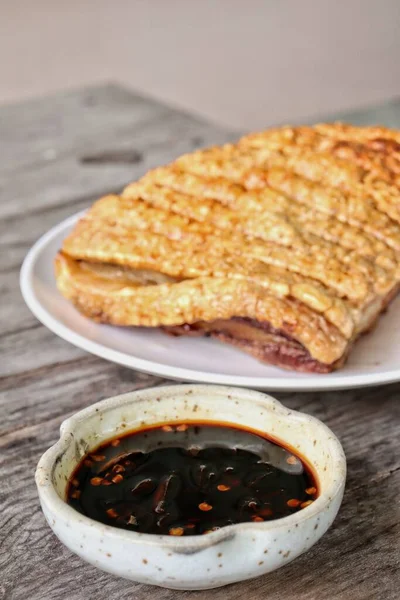 Barriga Porco Crocante Molho Soja Preta Comida Chinesa — Fotografia de Stock