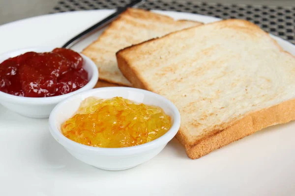 Breakfast Slice Toast Bread Orange Marmalade Jam Strawberry Jam — Foto de Stock