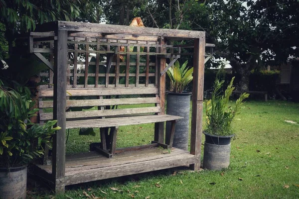 Brown Wood Bench Japan Style —  Fotos de Stock