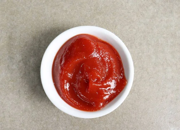 Ketchup Tomato Sauce Gray Background — Φωτογραφία Αρχείου