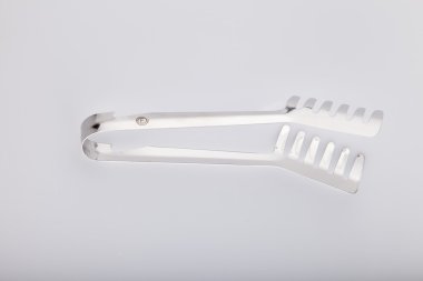 Paslanmaz çelik spagetti maşa sunumu