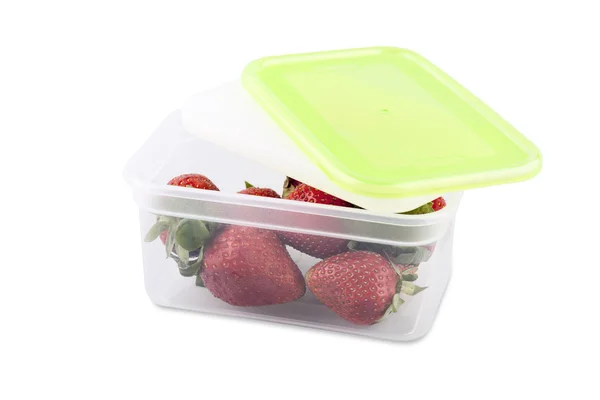 Beyaz arka planda izole edilmiş çilek kabuğu