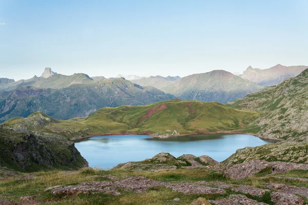 Estanes озеро під час заходу сонця — стокове фото