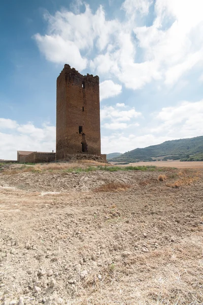 Castello di Luna (Aragona) in una giornata estiva — Foto Stock