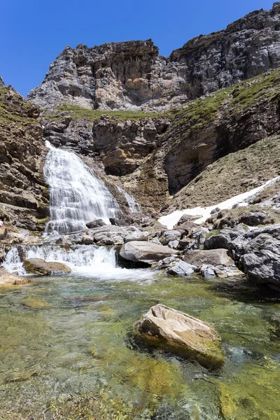 Waterfall in Ordesa National Park — Stock Photo, Image