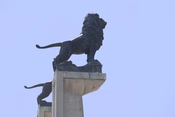 aslan heykelleri: Zaragoza