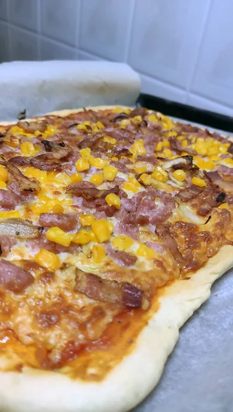 Bake Homemade Pizza Hot Oven —  Fotos de Stock