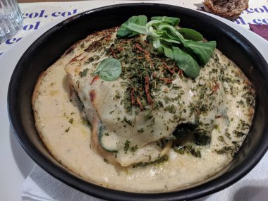 Vejetaryen Gıda üzerine beyaz tabak