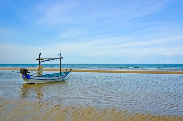 Fishing boat — Stock Photo, Image