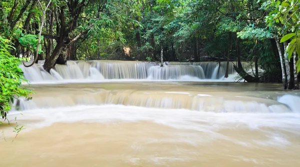 Huay mae khamin waterval — Stockfoto