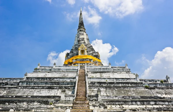 Thai white pagoda — Stock Photo, Image