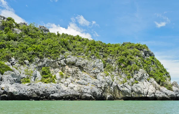 Magníficas montanhas de pedra calcária, Tailândia — Fotografia de Stock