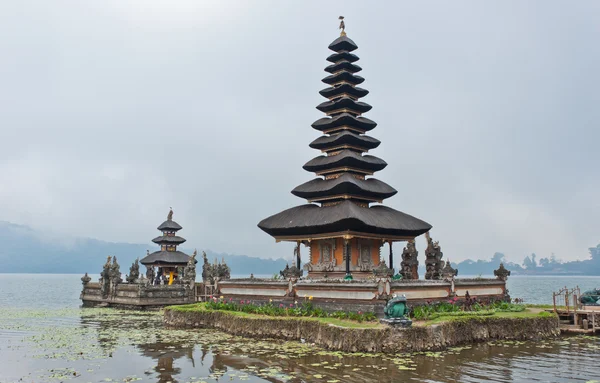 Temple Ulun Danu Bratan — Photo