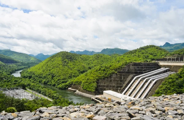 Presa de Srinakarin, Tailandia —  Fotos de Stock