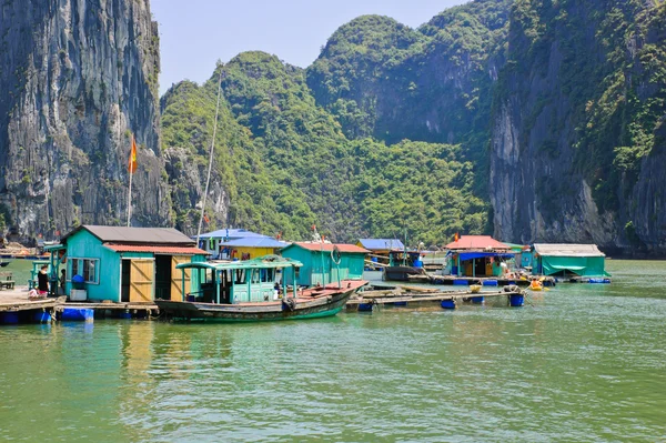 Halong-Bucht, Vietnam — Stockfoto