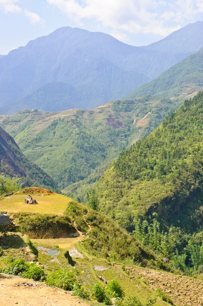 Uitzicht op de bergen van sapa highland, vietnam — Stockfoto