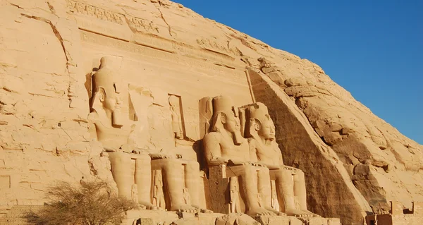 Ramses II heykeller — Stok fotoğraf