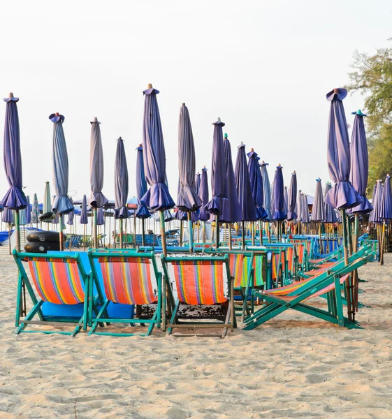 Bunte Strandkörbe — Stockfoto