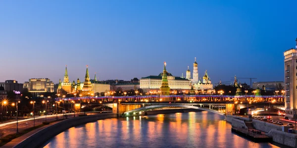 Cremlino di Mosca nella notte d'estate, Russia Immagini Stock Royalty Free