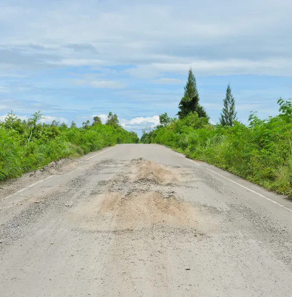 Carretera agrietada —  Fotos de Stock