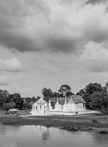 Antico tempio tailandese — Foto Stock