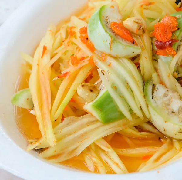 Salada de mamão verde tailandês — Fotografia de Stock