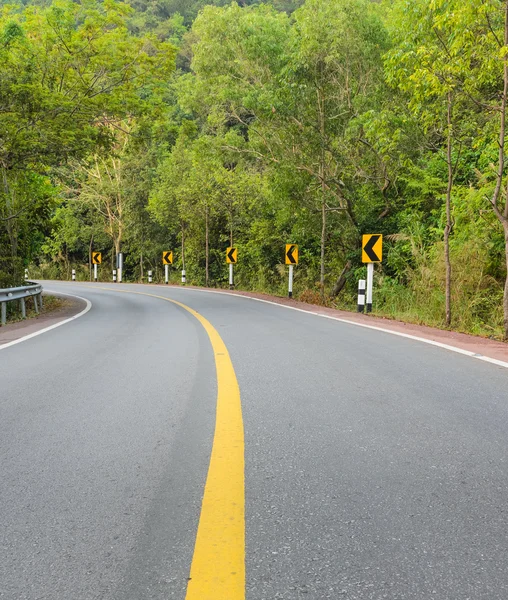 Route courbe de campagne — Photo