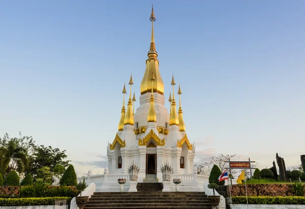 Thais Boeddhistische tempel, thailand — Stockfoto