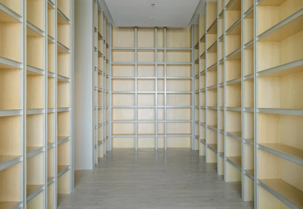 Wooden bookshelf — Stock Photo, Image