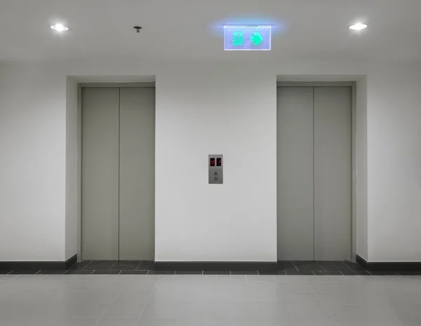ลิฟต์ — ภาพถ่ายสต็อก