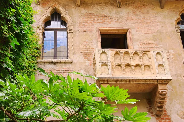 Verona balkon 02 — Stockfoto