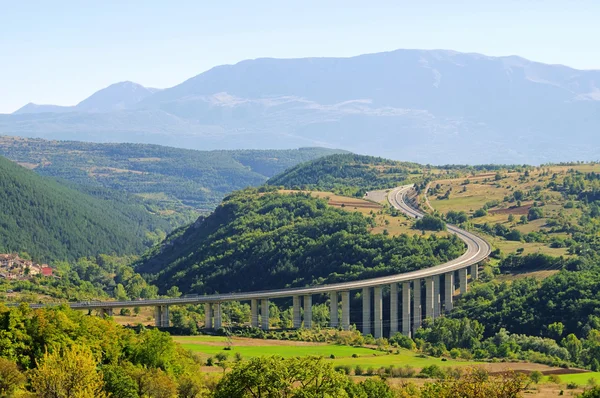 Gran Sasso autópálya - Gran Sasso autópálya 01 — Stock Fotó