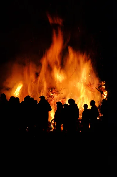 Hexenfeuer - walpurgisnacht feuer 51 — Stockfoto