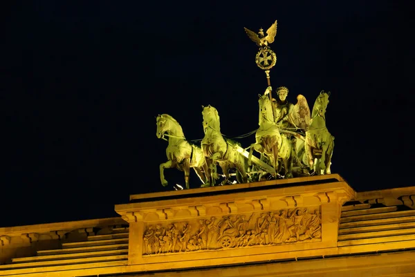 Berlin Brandenburger Tor Nacht - Berlin Brandenburg Gate night 08 — Stock Photo, Image