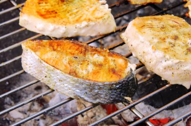 grillen fischsteak - balık 10 dan biftek ızgara