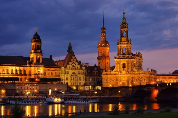 Dresden hofkirche nacht - dresden Katolik mahkeme kilise gece 07 — Stok fotoğraf