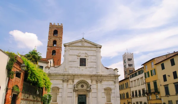 Lucca kirche - lucca kyrka 0 — Stockfoto
