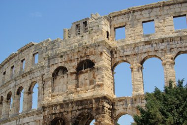 Pula 05