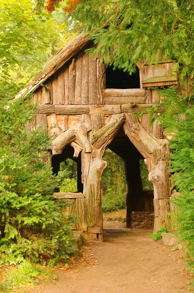 Woerlitzer park wurzelhaus - anglické kořene woerlitz na pozemcích 01 — Stock fotografie