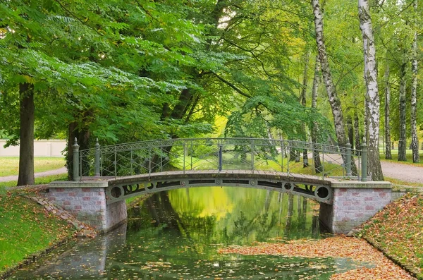 Small bridge canal — Stock Photo, Image