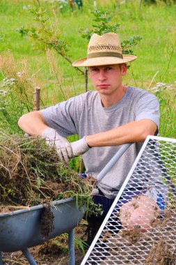 kompost yığını elek