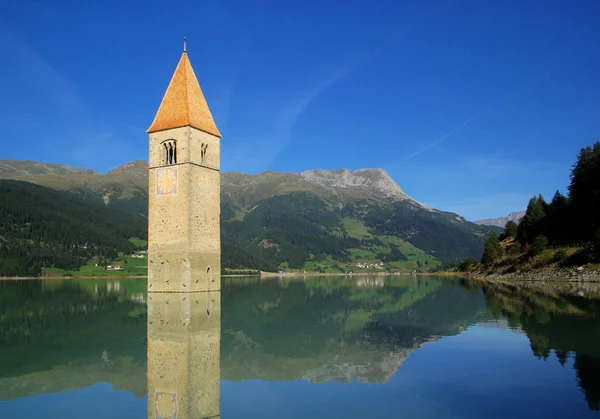 Reschensee with church — Φωτογραφία Αρχείου